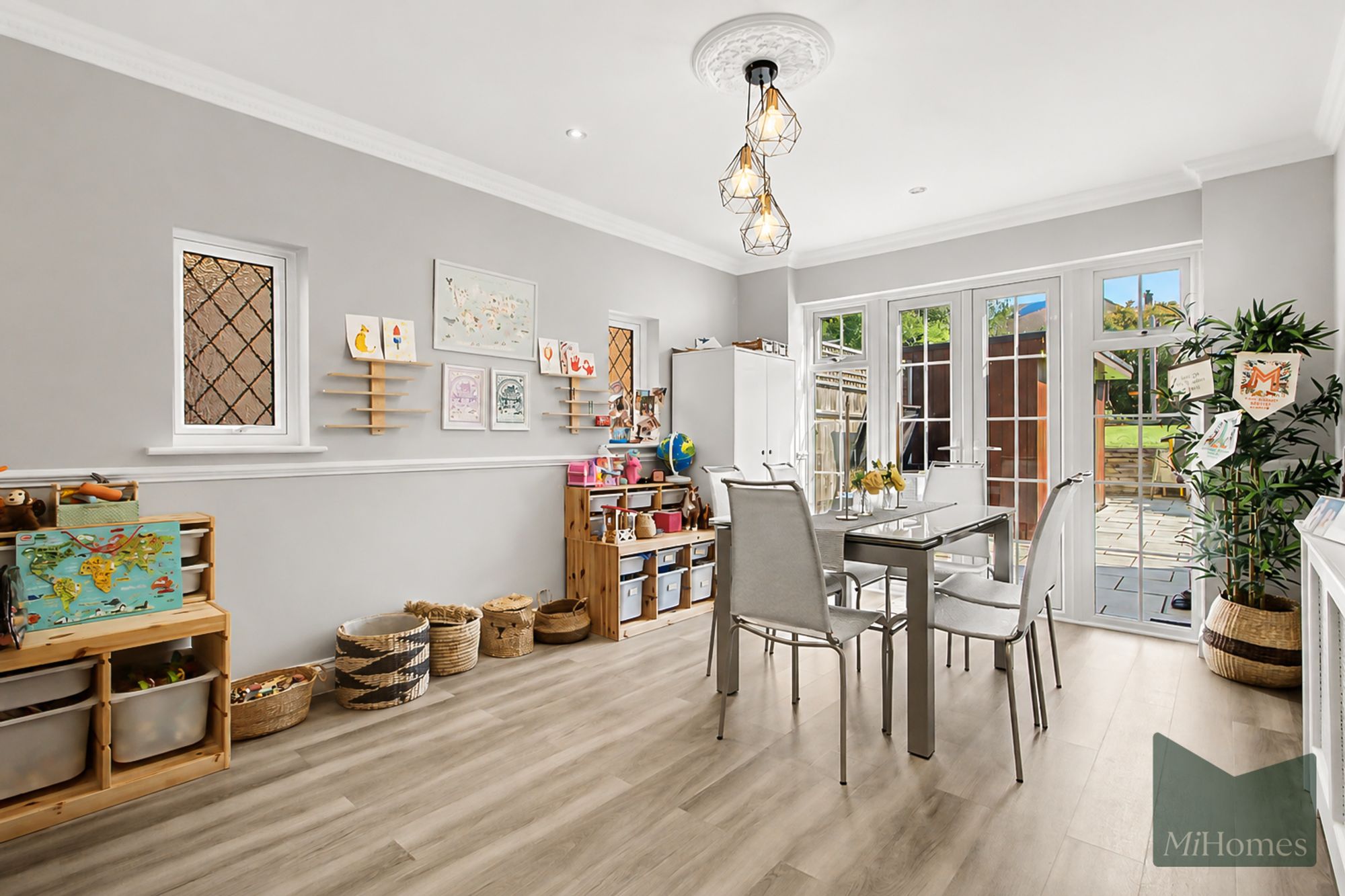 3 bed semi-detached house for sale in Abbotshall Avenue, London, N14 - Property Image 10