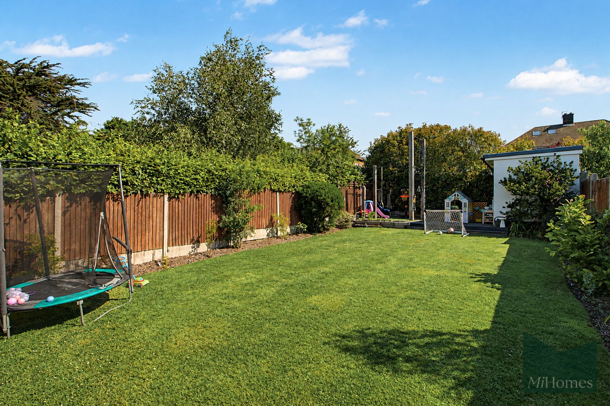 3 bed semi-detached house for sale in Abbotshall Avenue, London, N14 - Property Image 14
