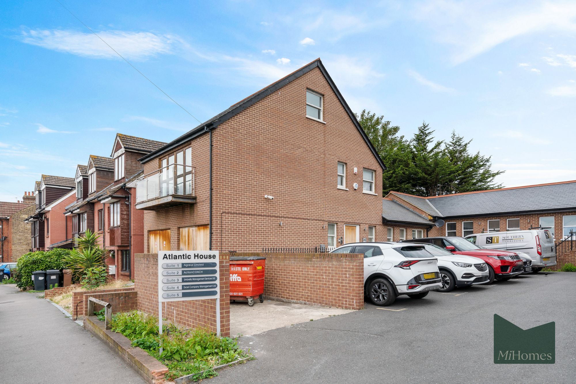 Flat to rent in Pretoria Road, Chingford, E4  - Property Image 8