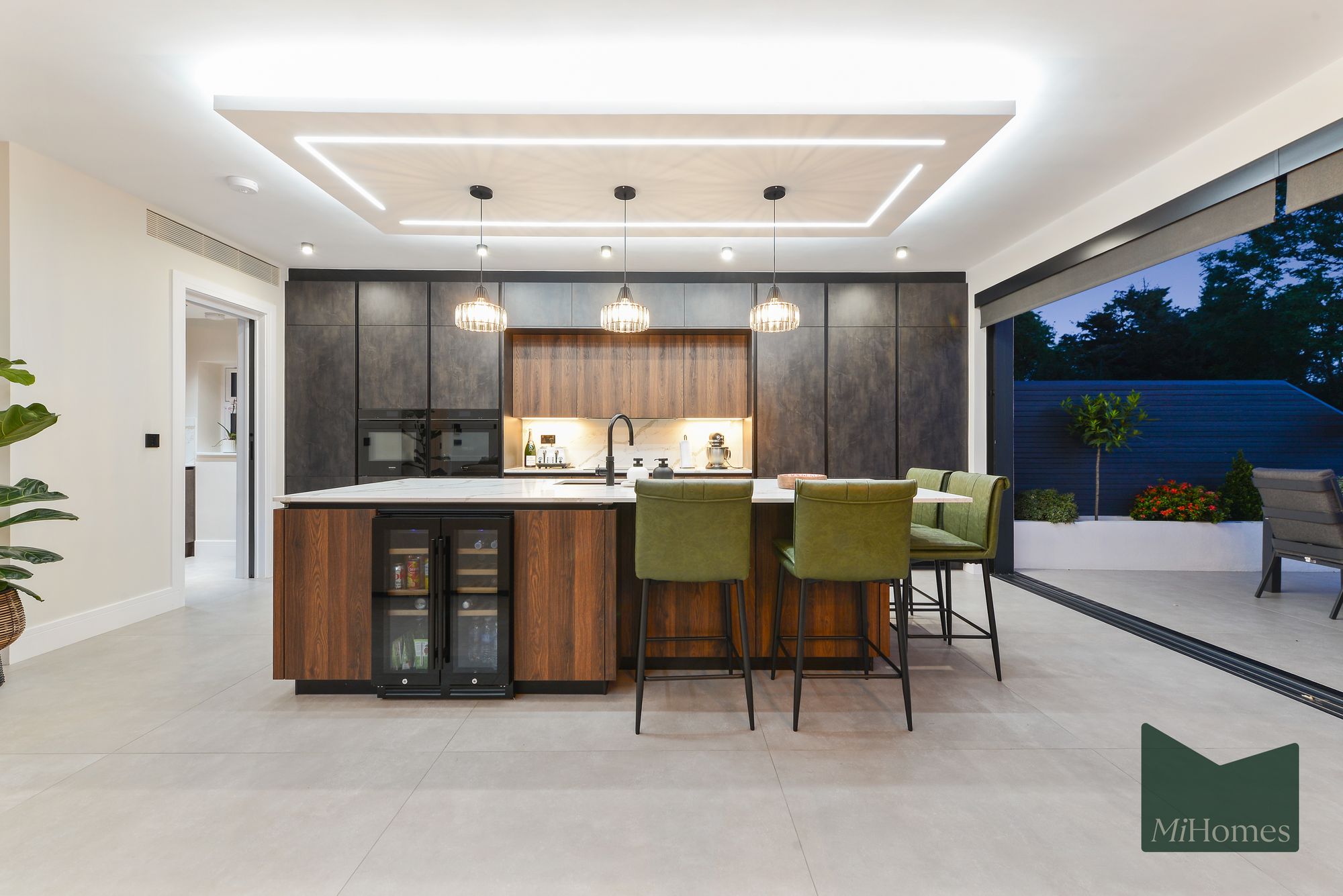 6 bed semi-detached house for sale in Church Close, London, N20  - Property Image 50