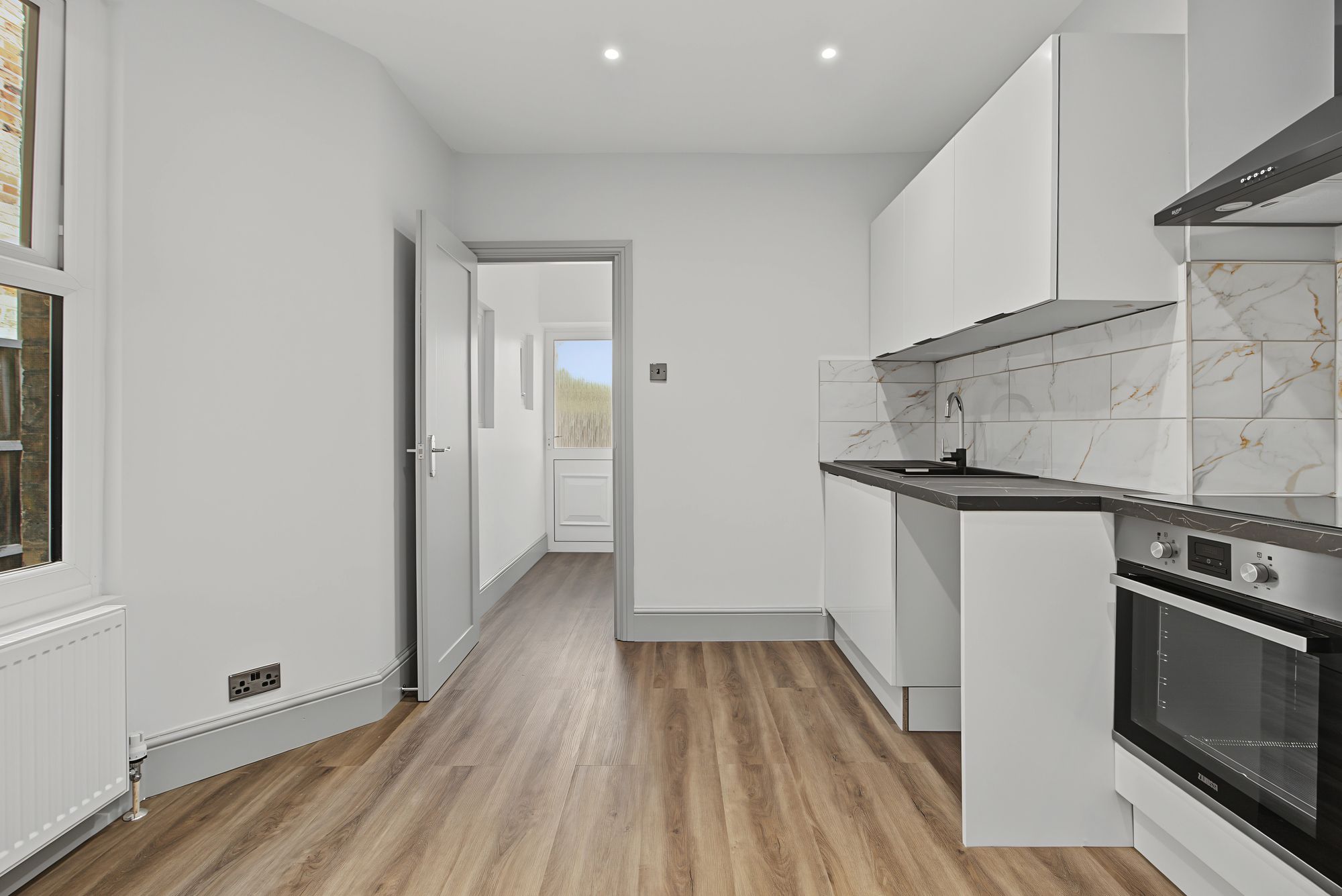 1 bed flat for sale in Woodlands Park Road, London, N15 - Property Image 7