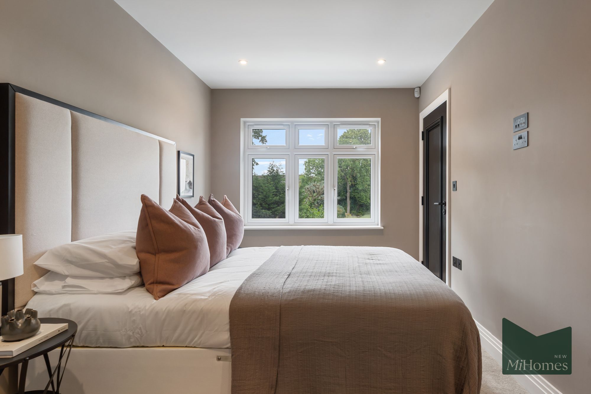 5 bed detached house for sale in Spring Court Road, Enfield, EN2 - Property Image 39