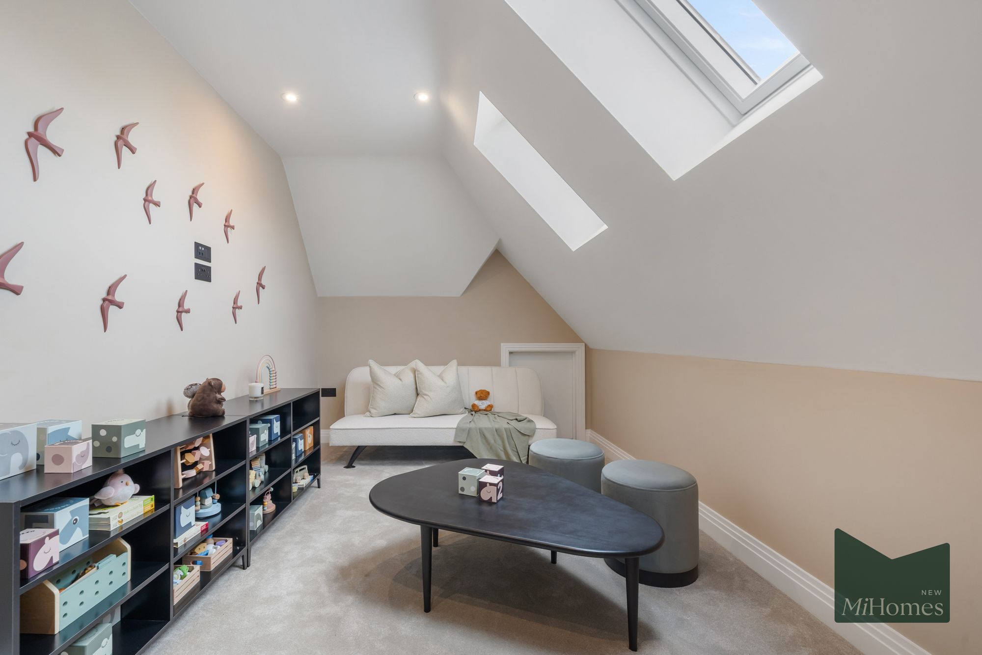 5 bed detached house for sale in Spring Court Road, Enfield, EN2 - Property Image 47