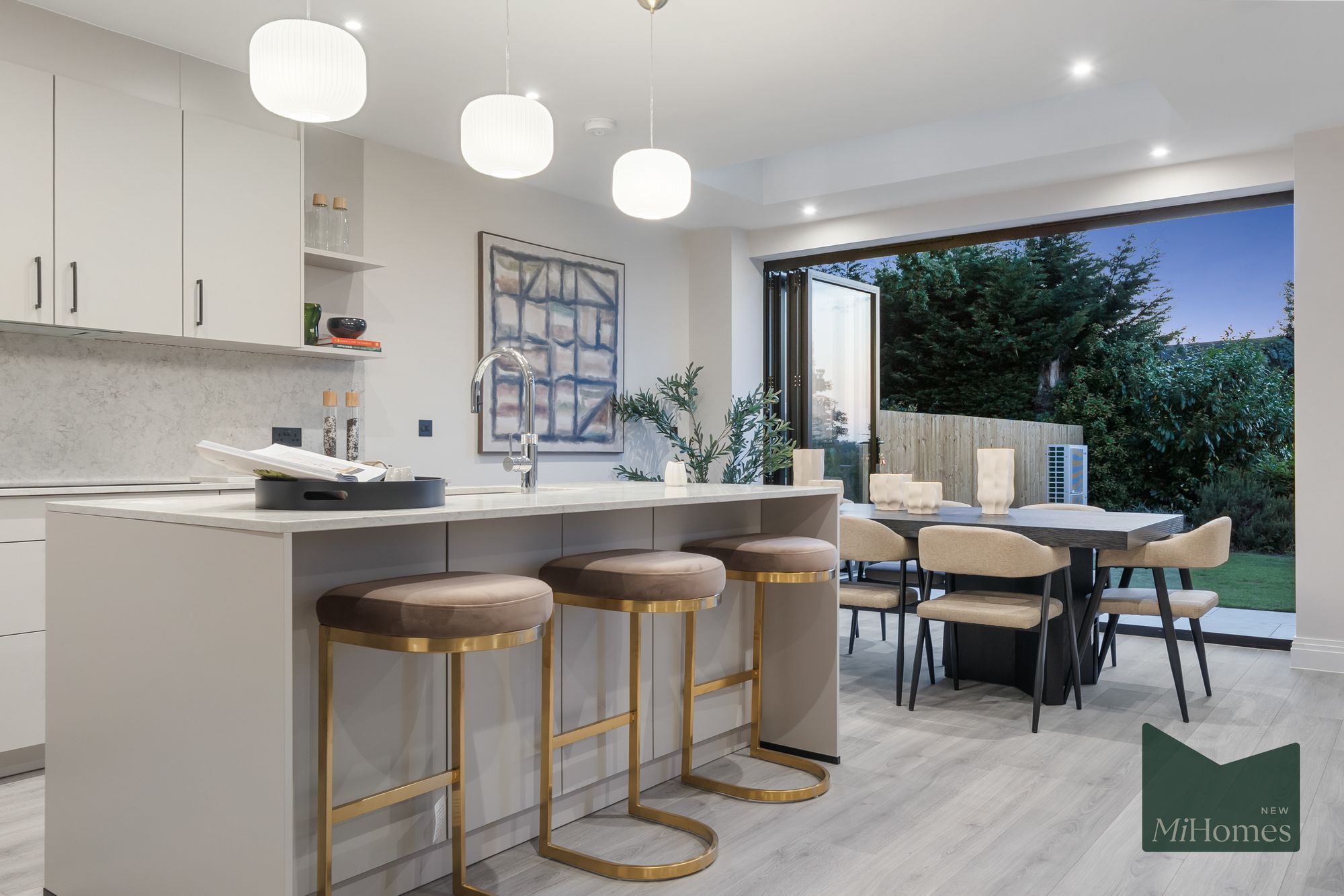 5 bed detached house for sale in Spring Court Road, Enfield, EN2 - Property Image 12