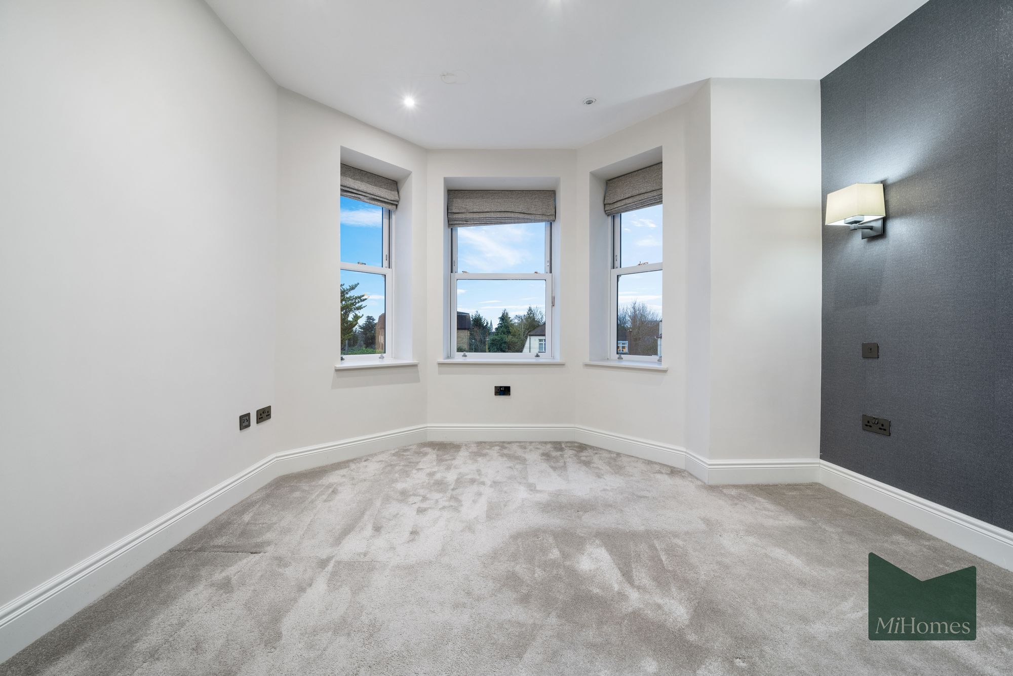 2 bed flat to rent in Rowantree Road, EN2  - Property Image 6