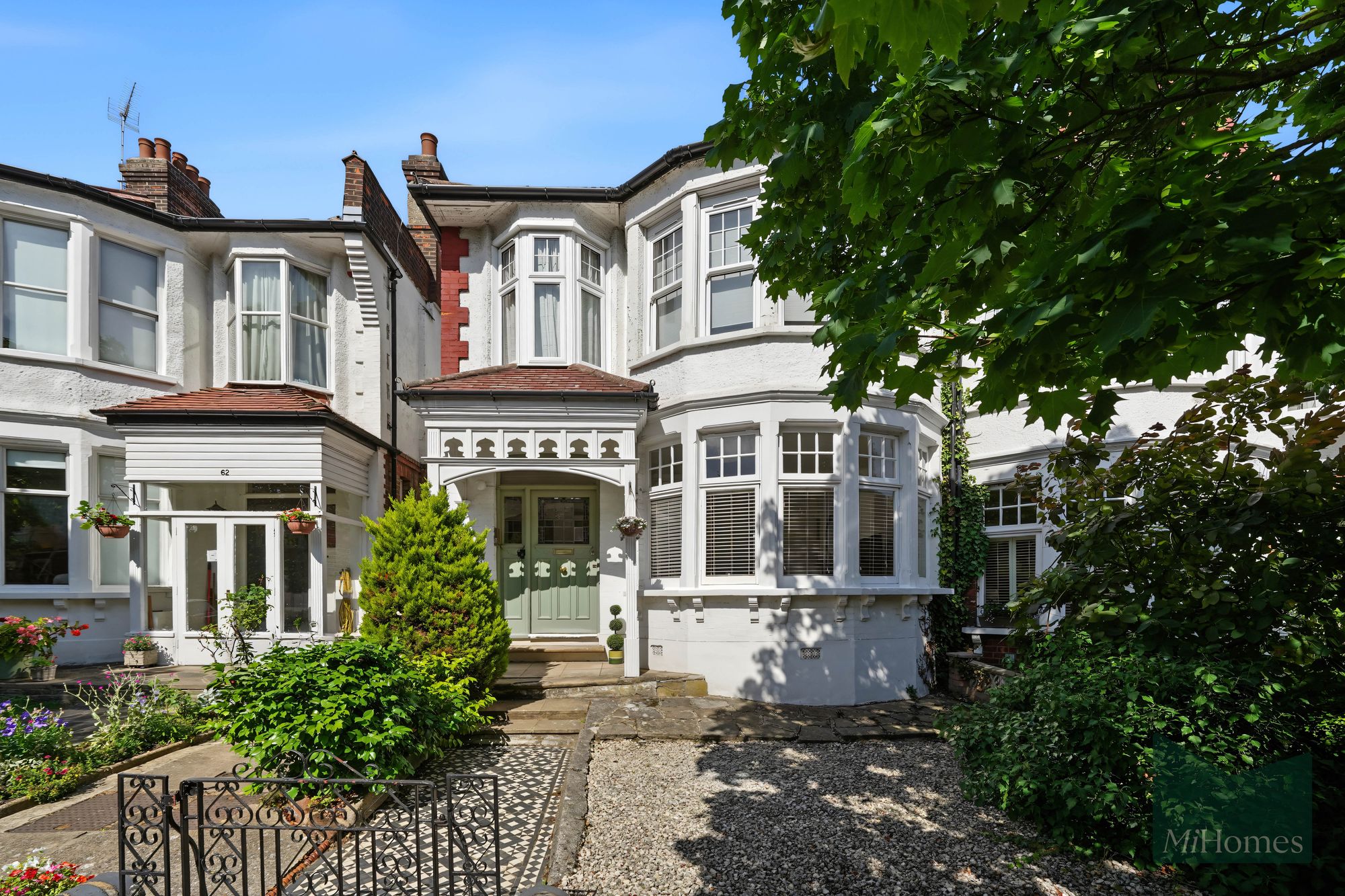 1 bed ground floor flat for sale in Fox Lane, London, N13 - Property Image 31