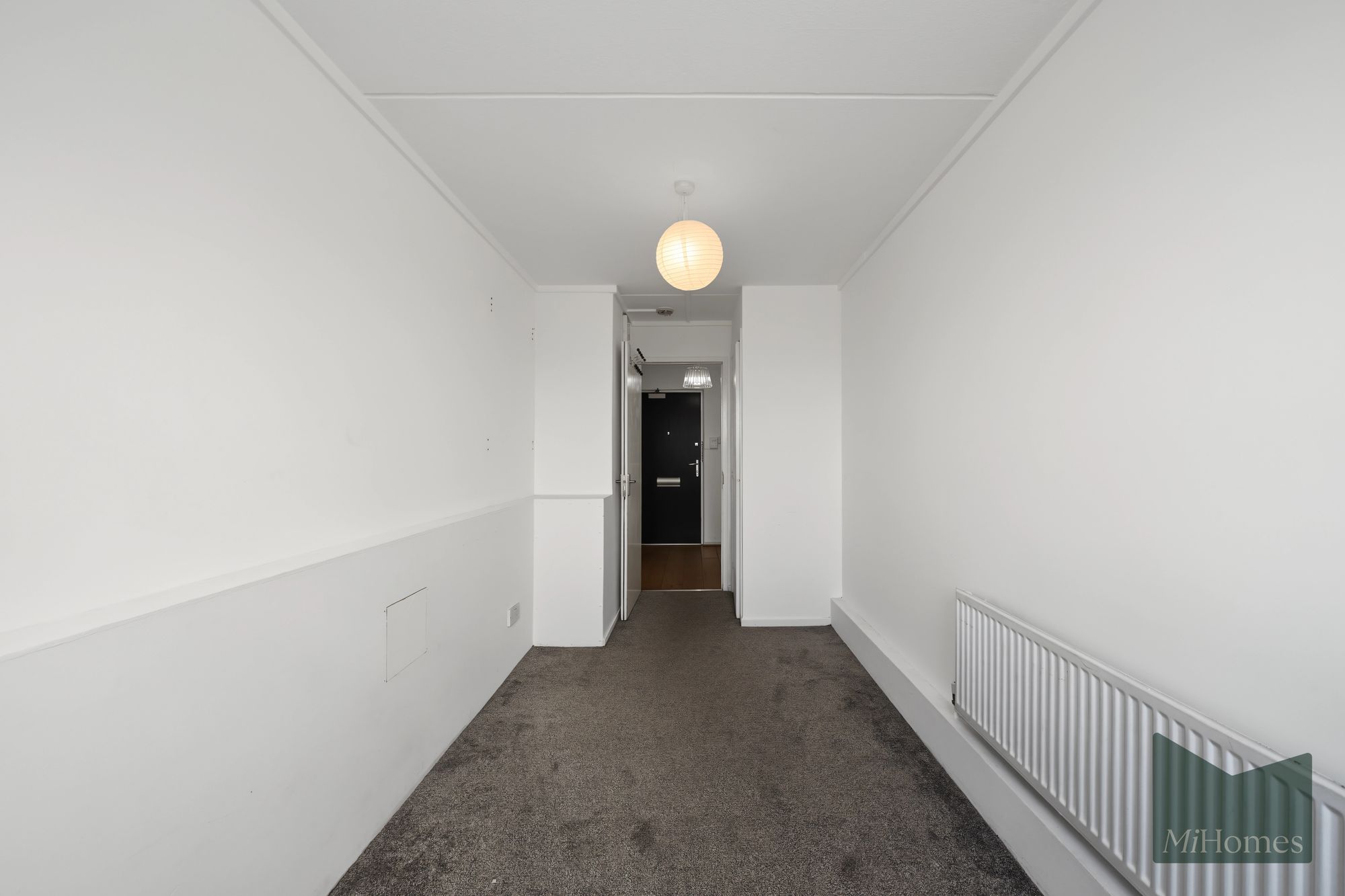 3 bed flat for sale in Gloucester Road, Hawkinge Gloucester Road, N17  - Property Image 4