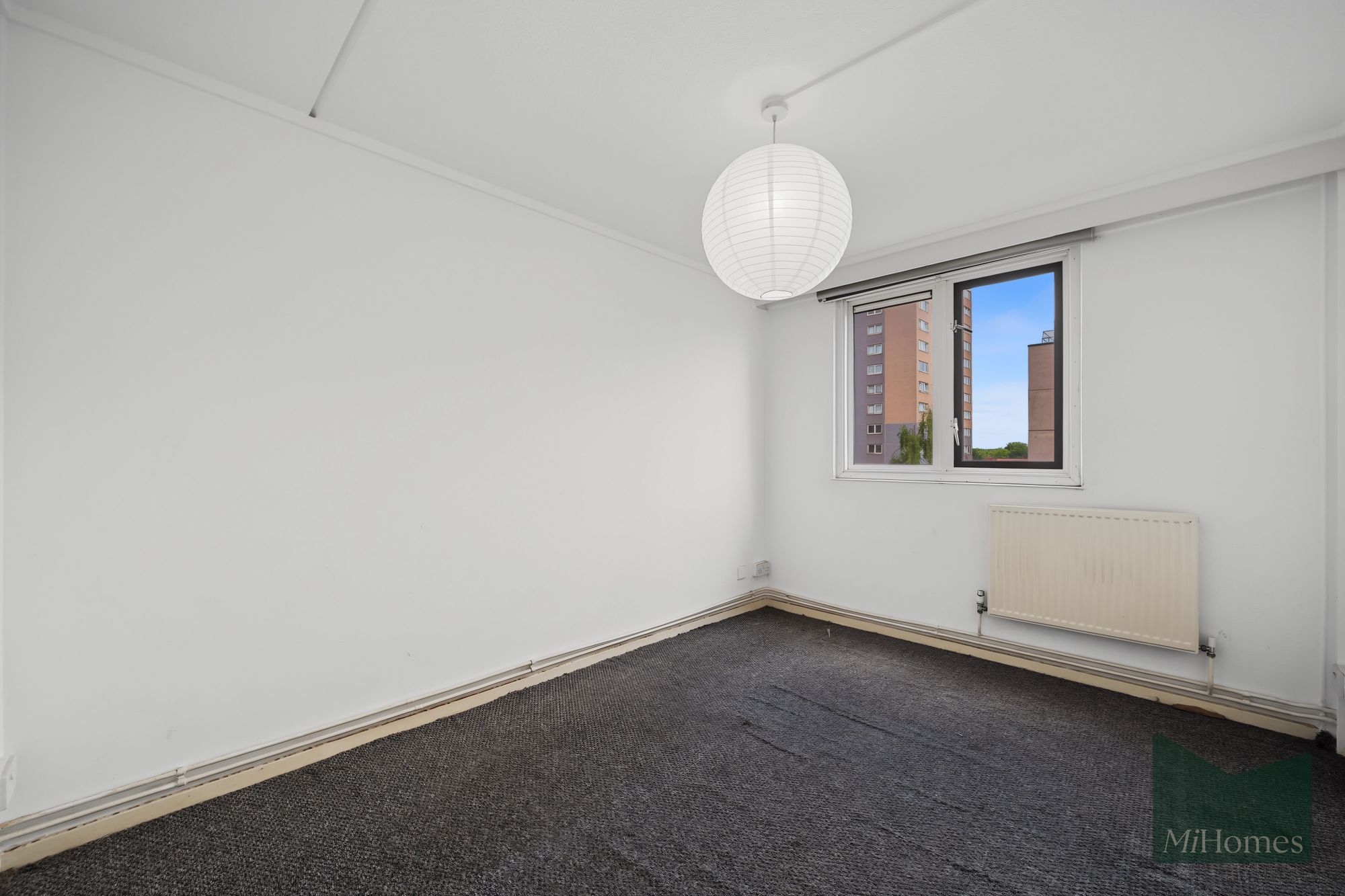 3 bed flat for sale in Gloucester Road, Hawkinge Gloucester Road, N17  - Property Image 5
