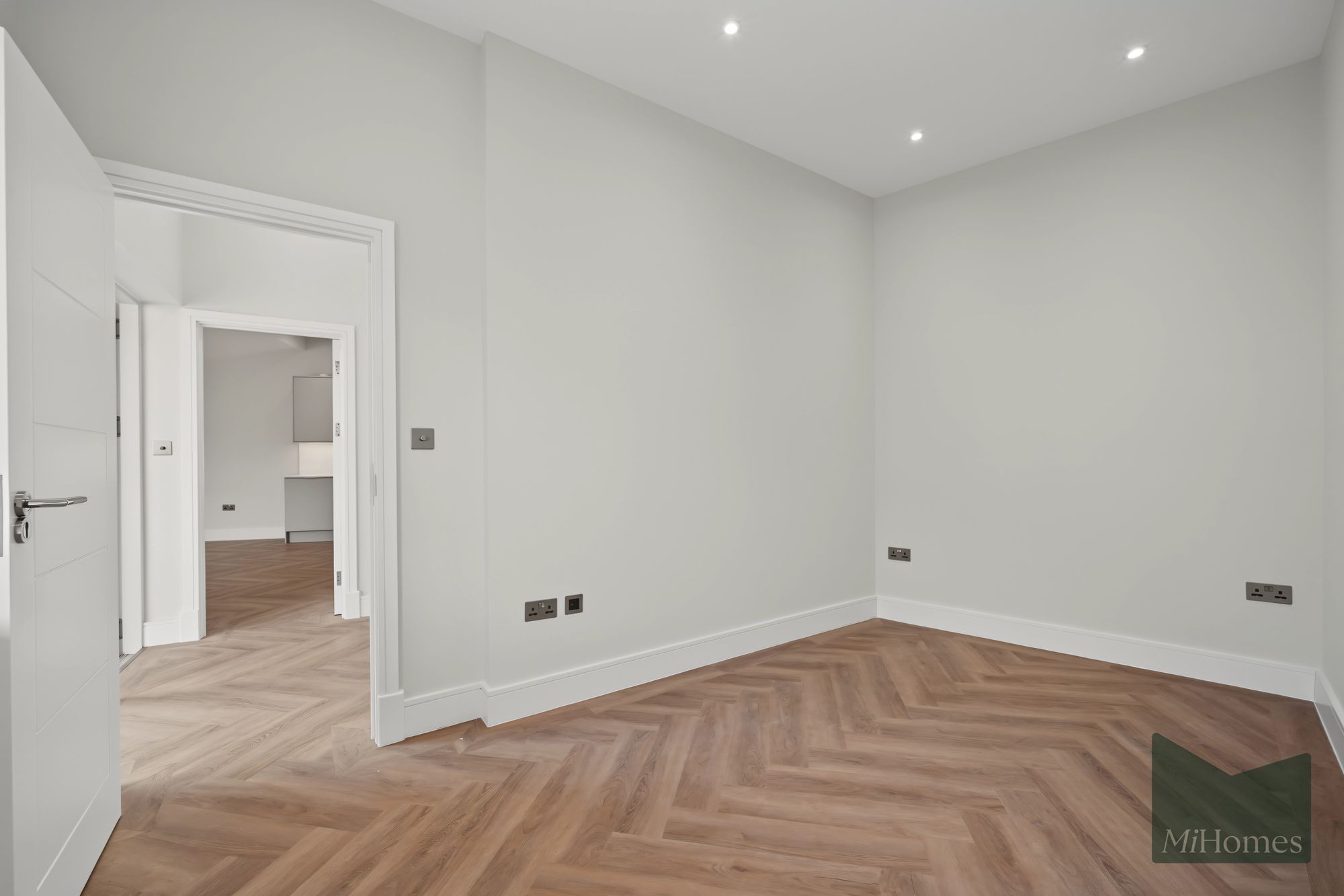 2 bed apartment to rent in Lunar Court, Enfield  - Property Image 16