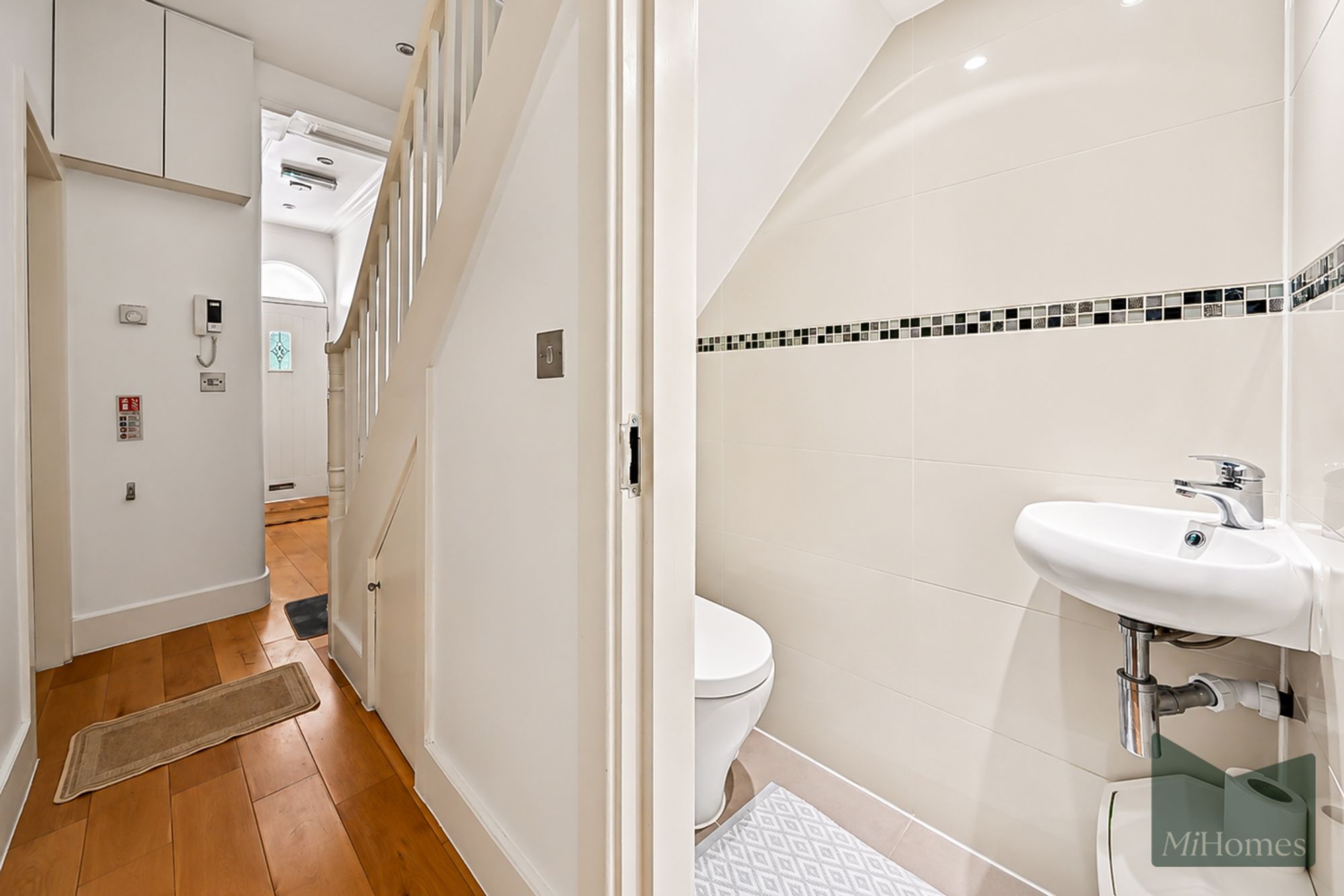 4 bed terraced house for sale in Church Road, London, N17 - Property Image 7