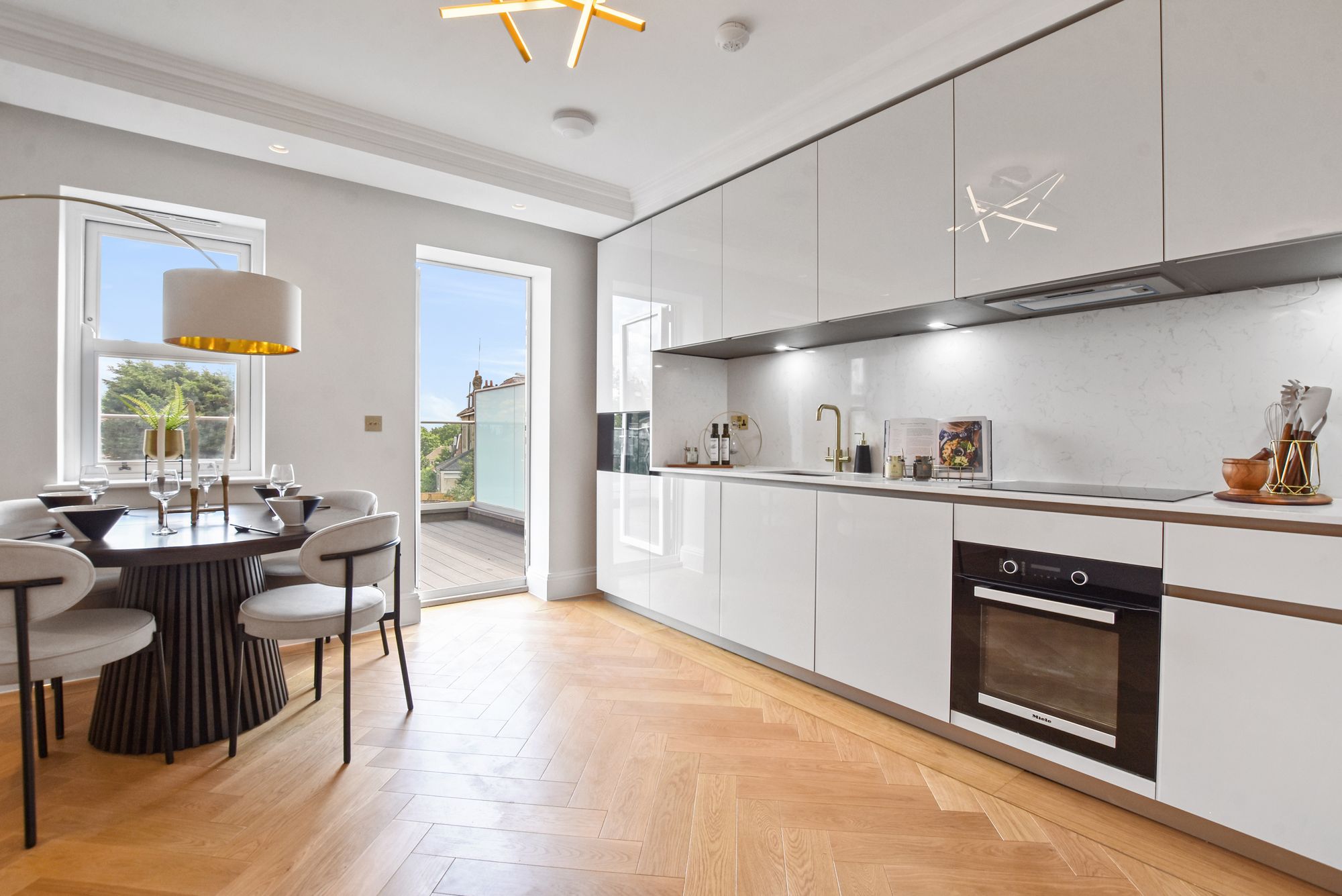 2 bed flat to rent in London, EN2  - Property Image 19