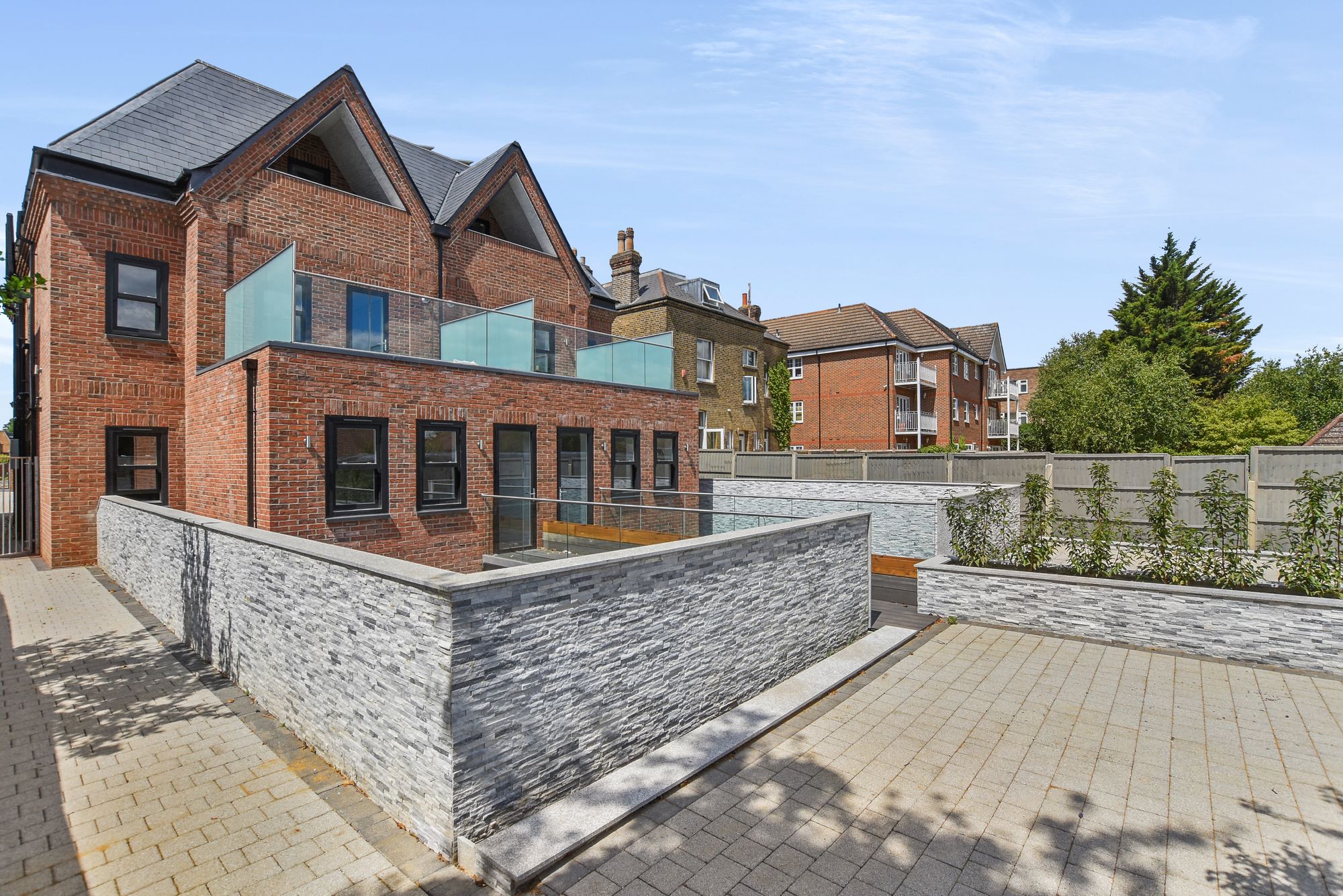 2 bed flat to rent in London, EN2  - Property Image 24