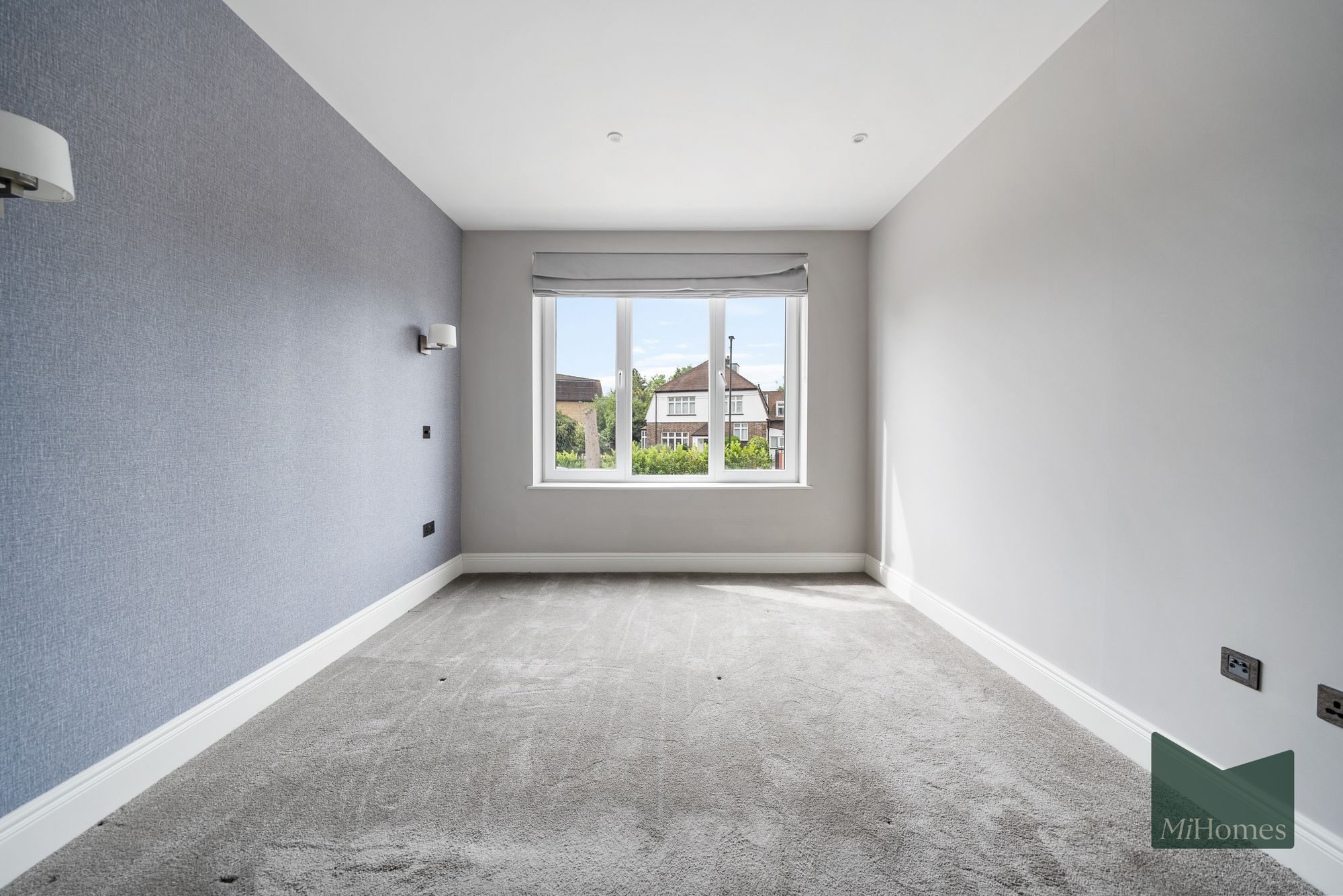 5 bed detached house to rent in Rowantree Road, Enfield, EN2 - Property Image 7