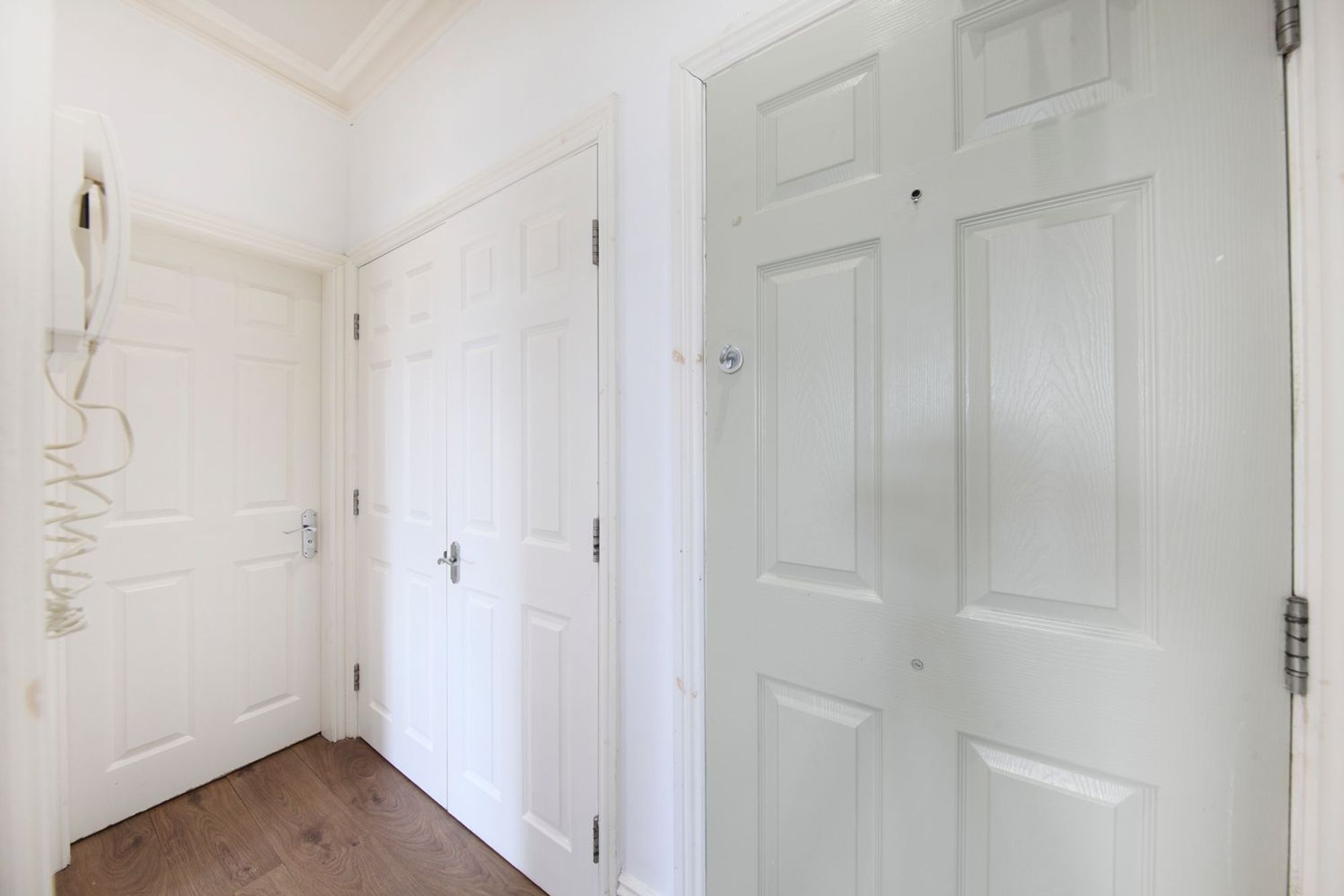 1 bed flat to rent in High Street, Croydon  - Property Image 13