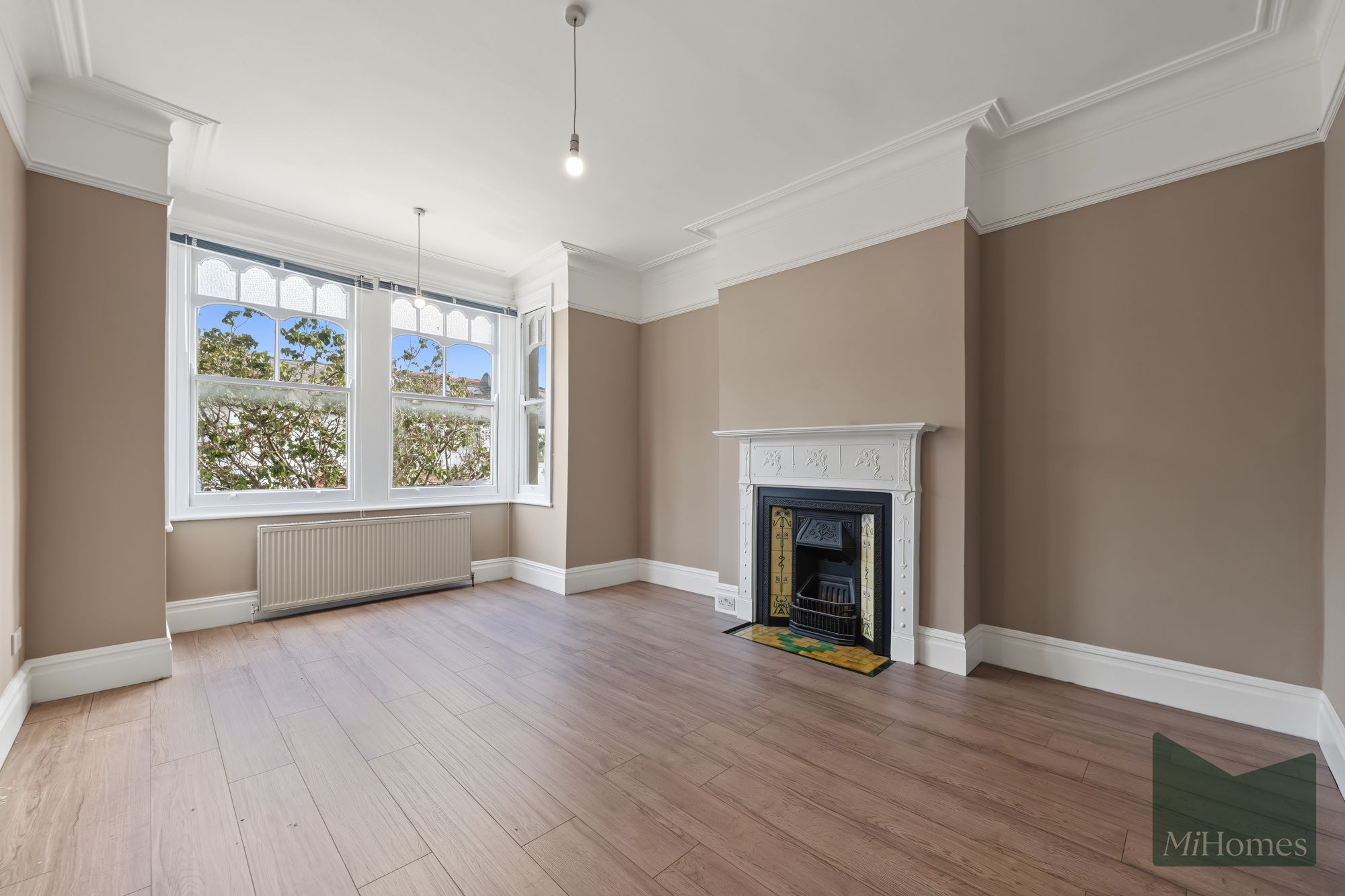4 bed semi-detached house to rent in Queens Avenue, London, N20  - Property Image 2