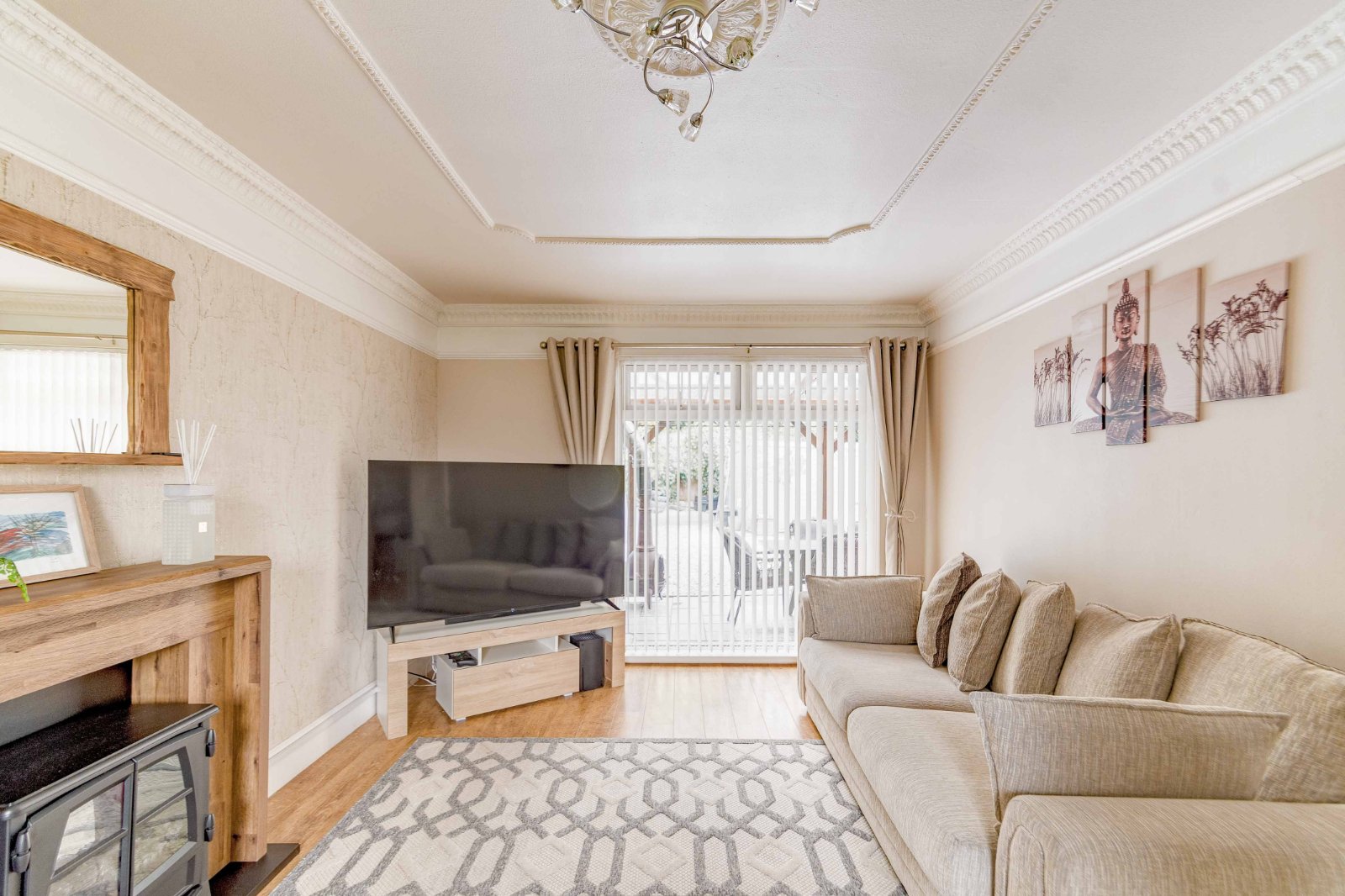 3 bed end of terrace house for sale in Fabian Close, Rednal, B45 (ref ...