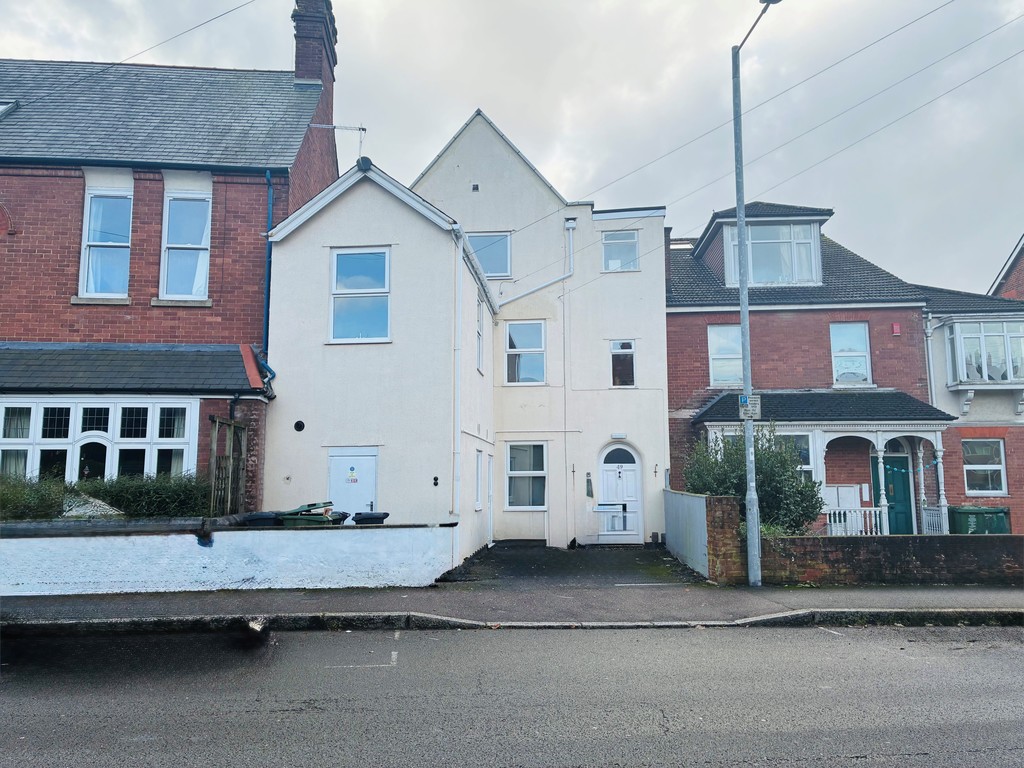 2 bed ground floor maisonette for sale in Union Road, St James, Exeter  - Property Image 1