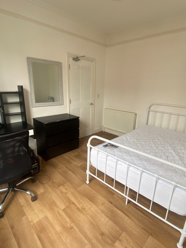 4 bed terraced house for sale in Oxford Road, Exeter, EX4  - Property Image 13