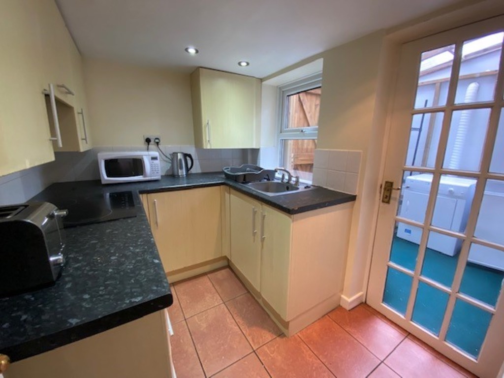 2 bed terraced house for sale in Bridge Cottages, Well Street  - Property Image 5