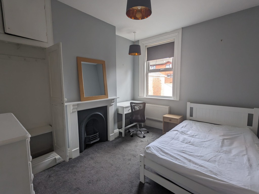 7 bed terraced house for sale in 7 Leighton Terrace, Exeter  - Property Image 5