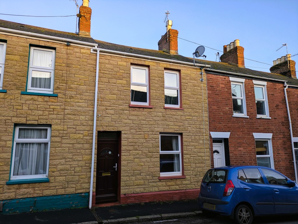 2 bed terraced house to rent in Hoopern Street, Exeter - Property Image 1
