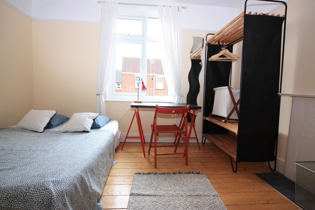 4 bed terraced house for sale in Lucas Avenue, Exeter  - Property Image 8