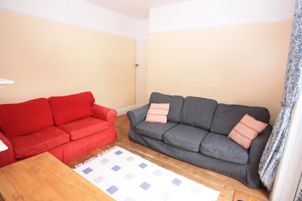4 bed terraced house for sale in Lucas Avenue, Exeter  - Property Image 3
