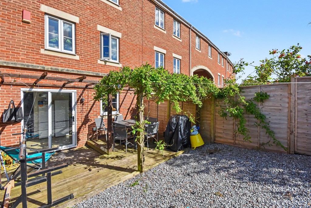 6 bed town house for sale in Royal Crescent, Exeter, EX2  - Property Image 12