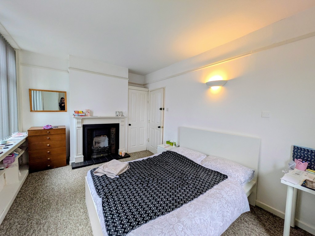 4 bed end of terrace house for sale in East John Walk, Exeter, EX1  - Property Image 5