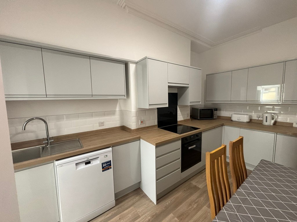 6 bed terraced house for sale in Leighton Terrace, Exeter  - Property Image 2