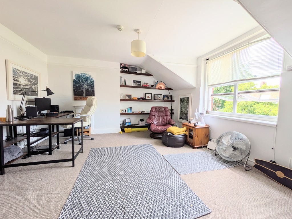 3 bed terraced house for sale in 3 self contained 1-bedroom flats  - Property Image 16