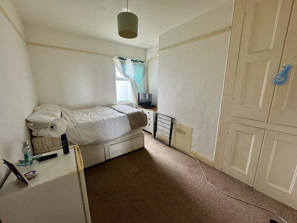 7 bed end of terrace house for sale in Barnardo Road, Exeter, EX2  - Property Image 3