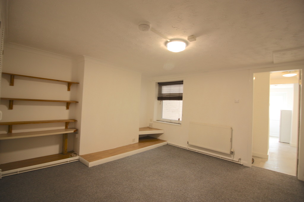 1 bed flat to rent in Regents Park, Heavitree 1