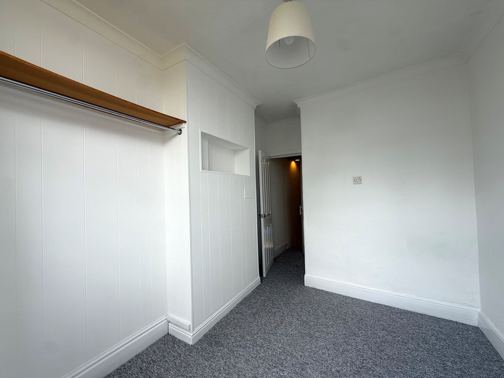 3 bed terraced house to rent in Regents Park, (Main House), Heavitree 19
