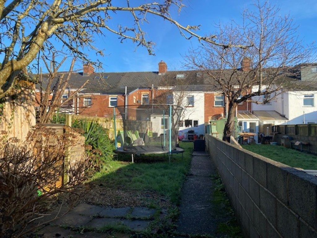 3 bed terraced house to rent in Alexandra Terrace, Broadclyst  - Property Image 8