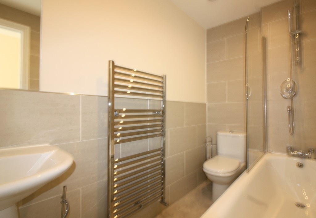 1 bed flat to rent in Shirehampton House, 35-37 St Davids Hill 7