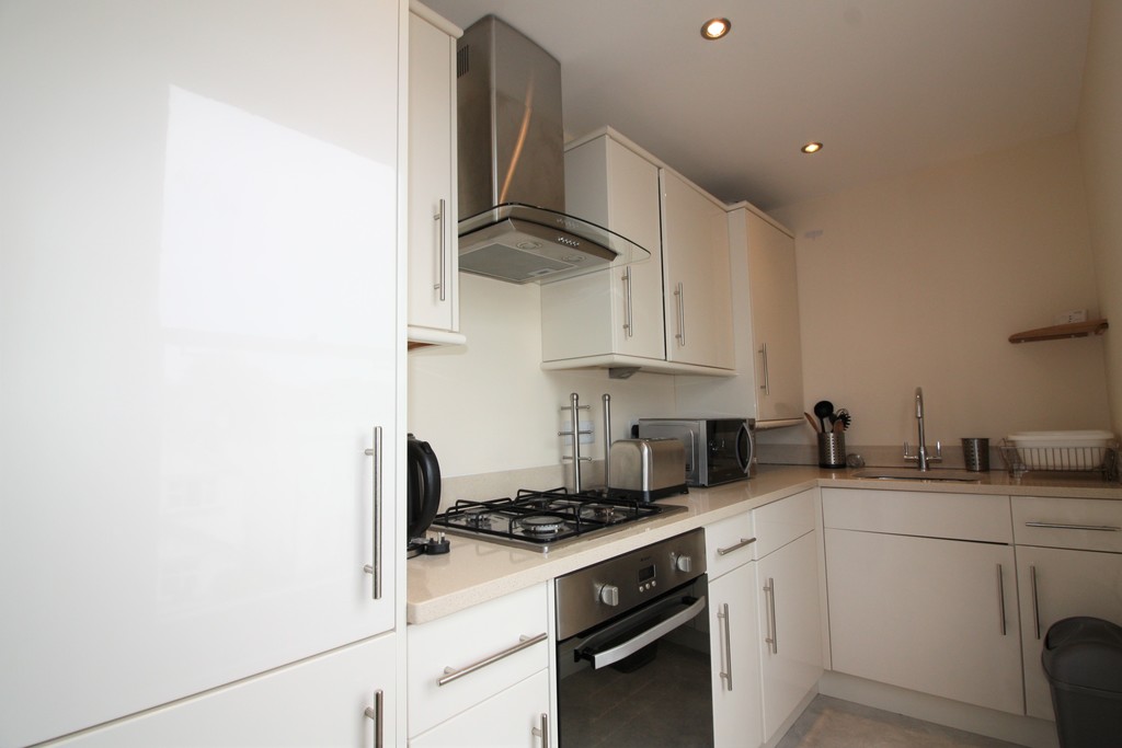 1 bed flat to rent in Shirehampton House, 35-37 St Davids Hill 4