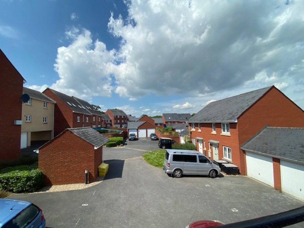 2 bed apartment to rent in Coburg Green, Exeter, EX2 12