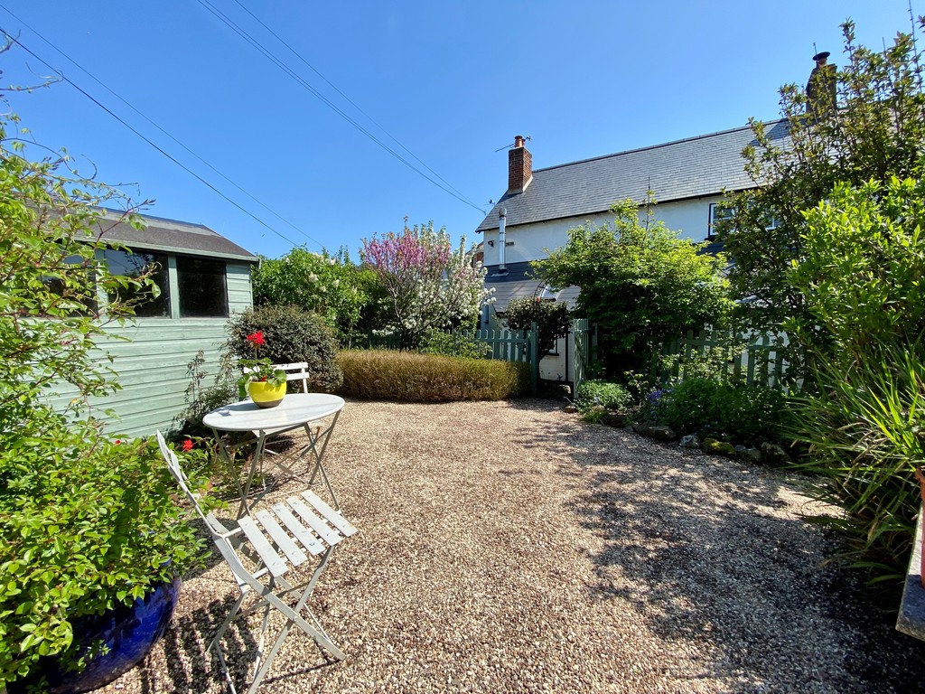 2 bed cottage to rent in Chapel Road, Alphington, Exeter  - Property Image 1