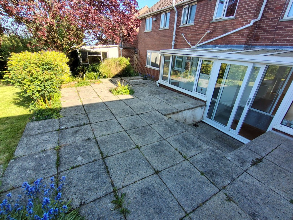 2 bed apartment to rent in Mincinglake Road  - Property Image 7