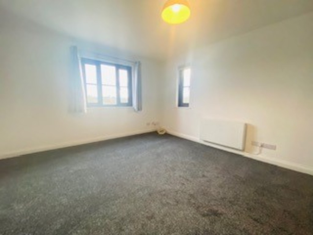 2 bed apartment to rent in River Meadows, Water Lane 3