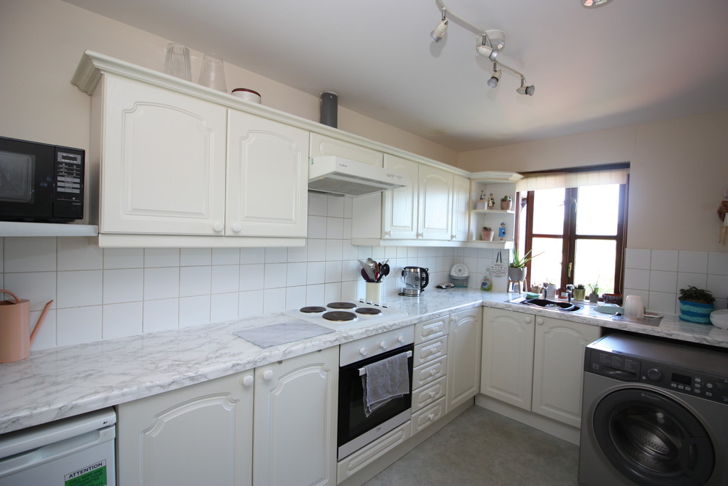 2 bed apartment to rent in River Meadows, Water Lane 1