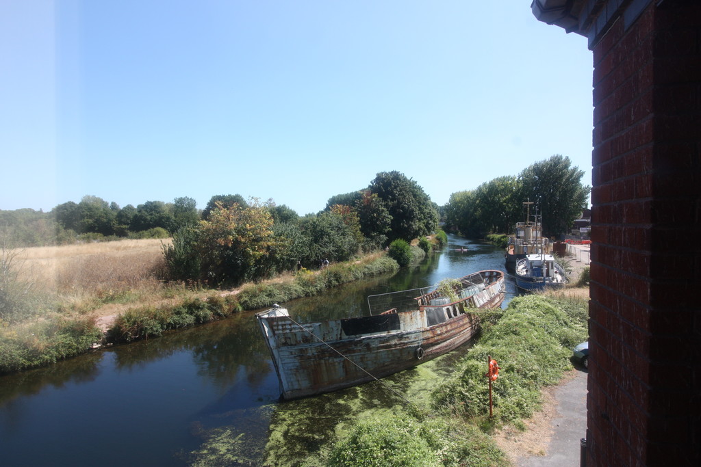2 bed apartment to rent in River Meadows, Water Lane 4