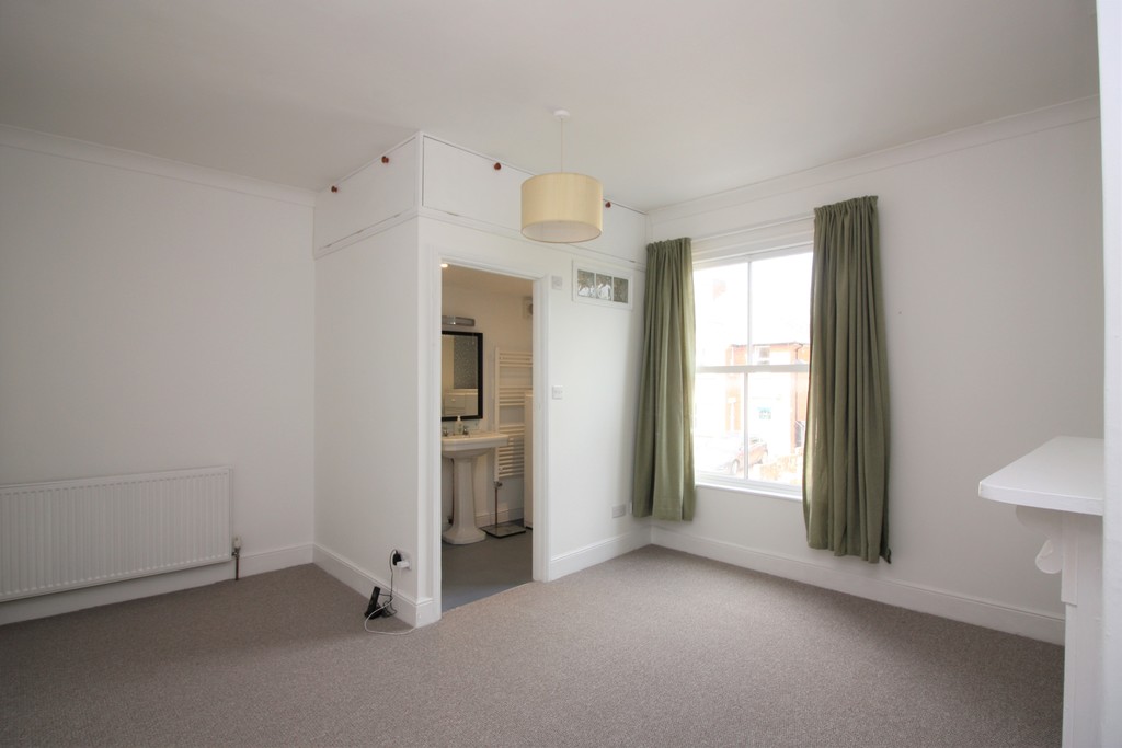 4 bed semi-detached house to rent in South Avenue, Exeter, EX1  - Property Image 10