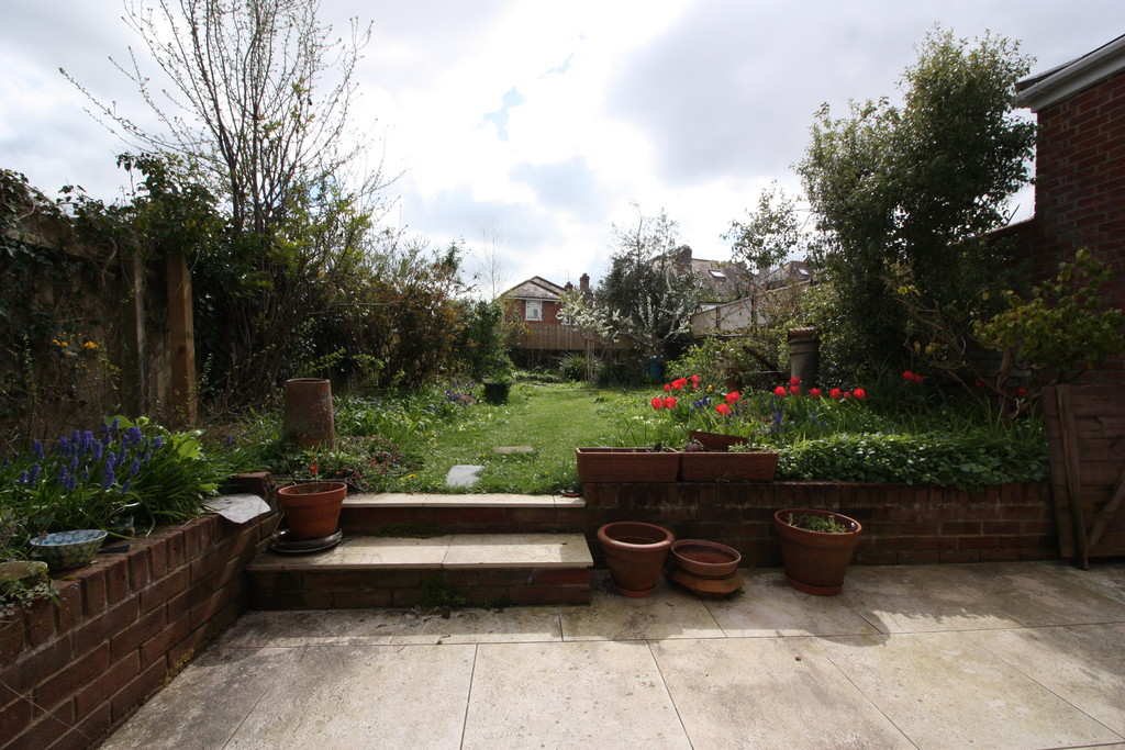 4 bed semi-detached house to rent in South Avenue, Exeter, EX1  - Property Image 2