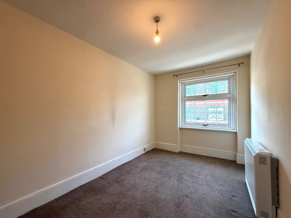 1 bed apartment to rent in Union Road, Crediton 6