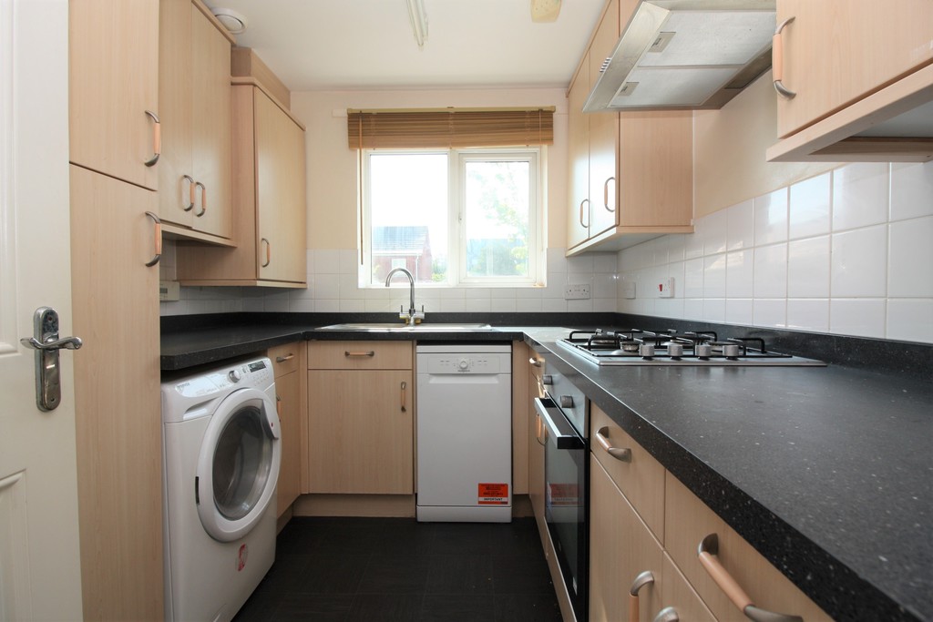 2 bed apartment to rent in Heraldry Walk 6