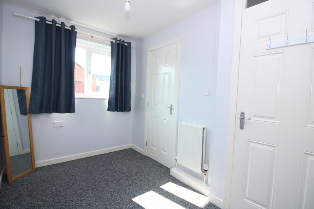 2 bed apartment to rent in Heraldry Walk 10