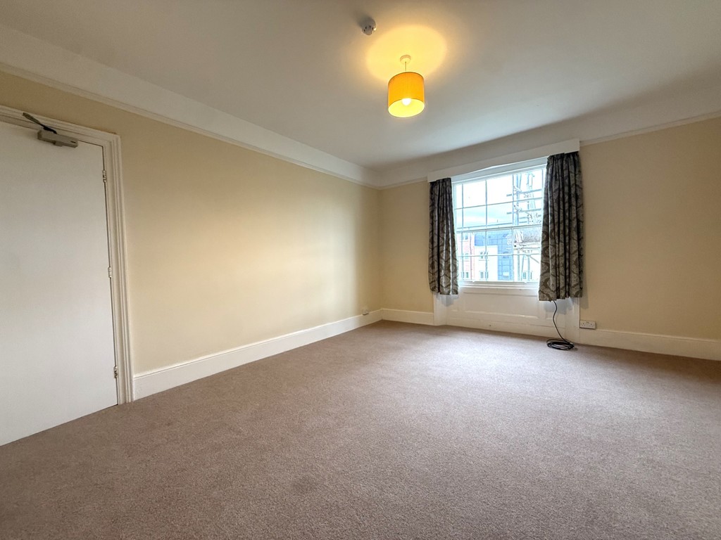 3 bed apartment to rent in New North Road, Exeter, EX4  - Property Image 10