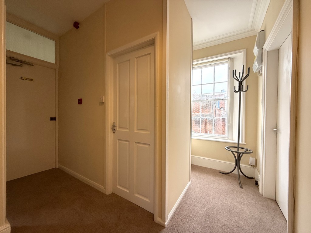 3 bed apartment to rent in New North Road, Exeter, EX4  - Property Image 12